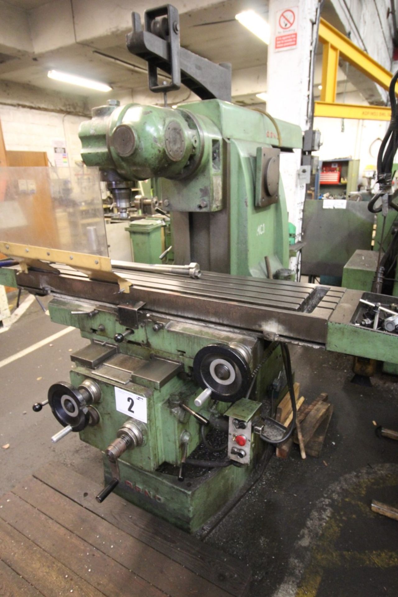 ARNO UNIVERSAL HEAD MILLING MACHINE, OVERALL TABLE LENGTH 93INCH, TABLE WIDTH 14INCH - (THE