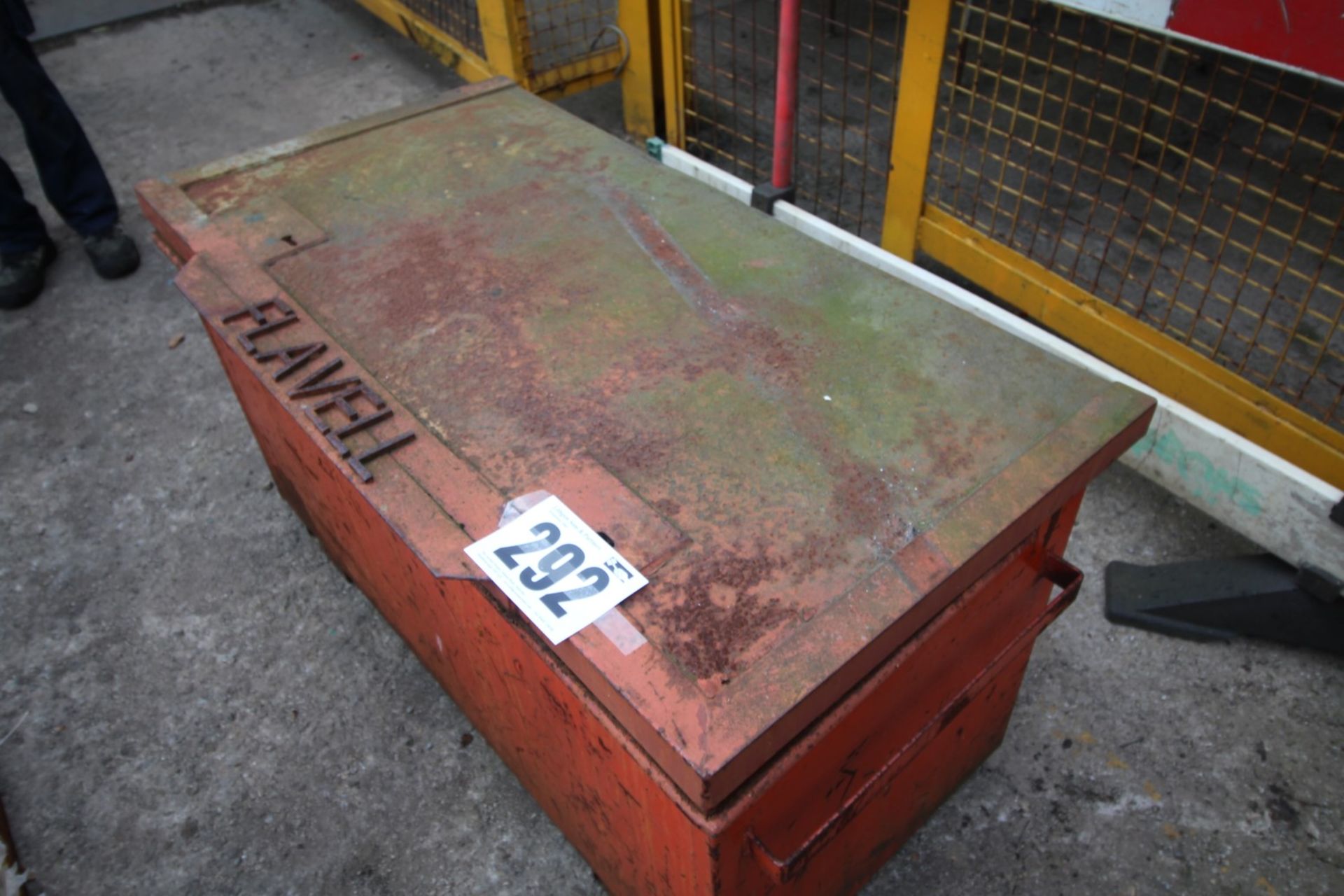 ORANGE PAINTED 50INCH LIFT LID LOCKABLE CHEST