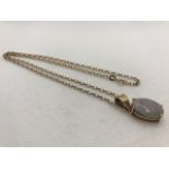9ct Gold Chain approx 46cm long with Opal pendant in gold mount (Opal 18mm across)