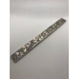 Chinese scroll weight, Silver with Chinese characters to reverse approx 23cm