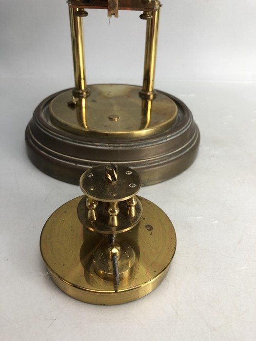 A brass 400-day clock, marked BHA, under glass dome, 29cm high overall - Image 5 of 7