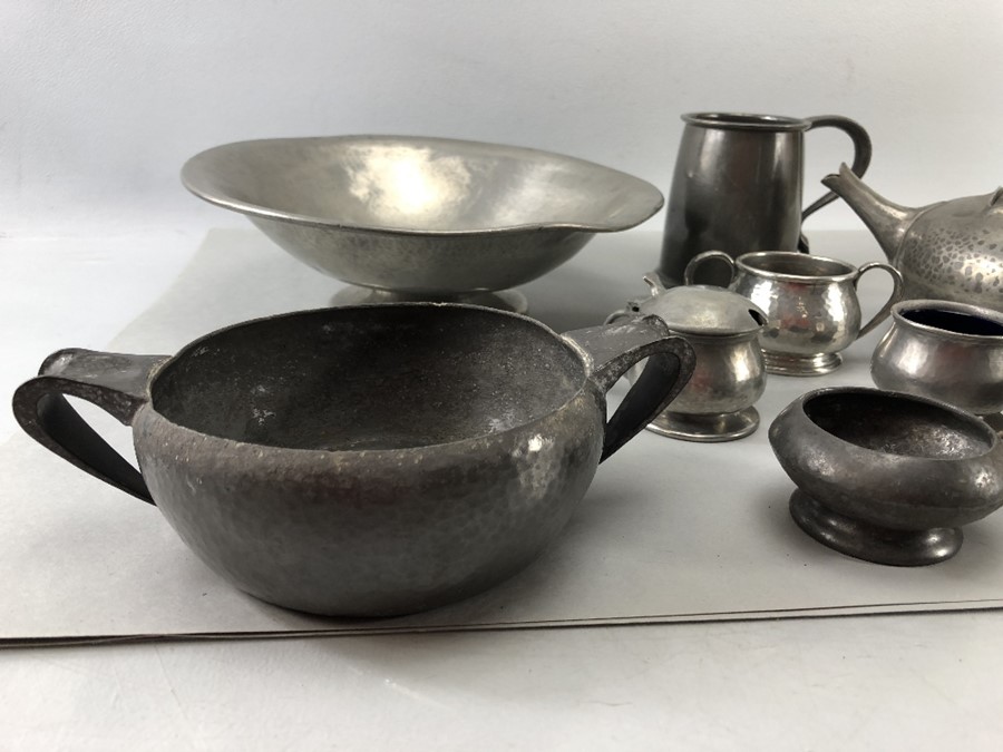 Collection of Tudric Pewter all stamped to include teapot pedestal bowl, tankard etc - Image 3 of 9