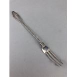 Silver hallmarked Pickle fork Dated Sheffield 1903 maker James Lewis & Sons approx 9cm