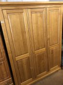 Modern oak three door wardrobe 160 x 62 x 217cm tall