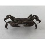 Small bronze study of a crab, approx 5cm wide