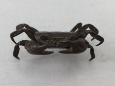 Small bronze study of a crab, approx 5cm wide