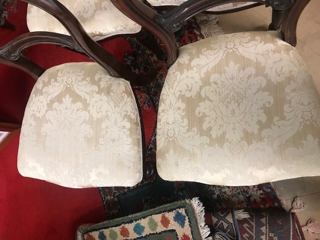 Four Victorian balloon back dining chairs - Image 3 of 5