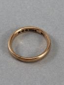 9ct Gold Wedding band size 'J' approx 2g