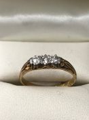 18ct Gold ring set with three Diamonds size size 'Q'