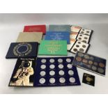 Collection of Royal Mint & proof coinage in presentation packs to include coinage Great Britain,