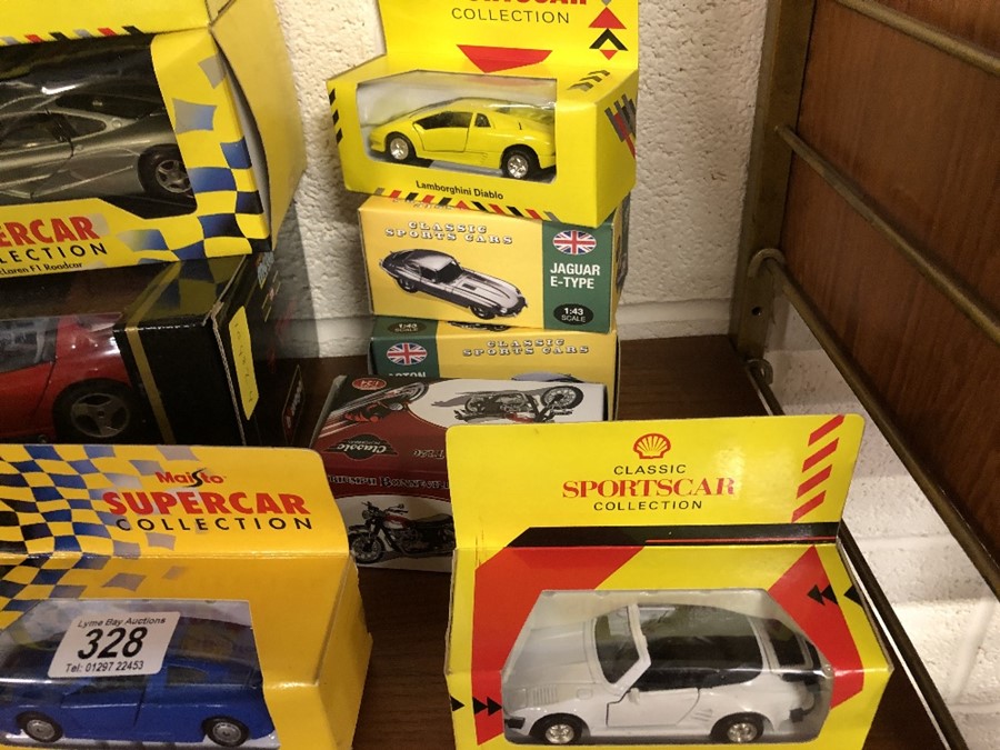 Collection of boxed Diecast vehicles and motorbikes, approx 20 in total - Image 7 of 7