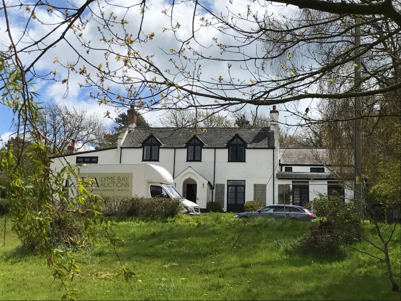 Contents of Stonebarrow Manor, Charmouth