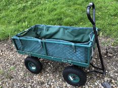 Pull-along garden trolley with liner