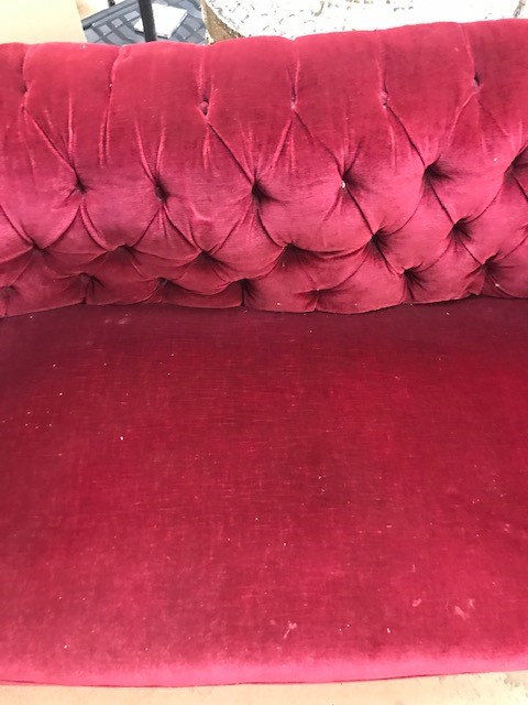 Chesterfield two seater sofa in Red velvet fabric, approx 180cm in length - Image 8 of 17