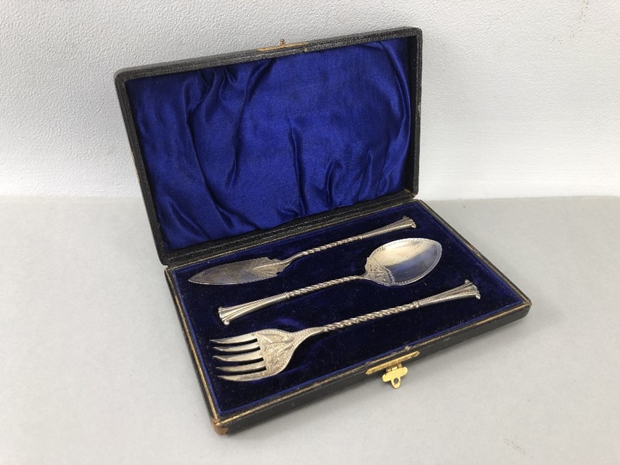 Hallmarked Silver Christening set in blue velvet case