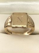 9ct Gold ring size S total weight 8.1g
