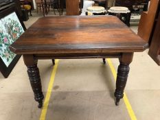 Victorian extending table on turned legs with castors and original winder, with one leaf, approx