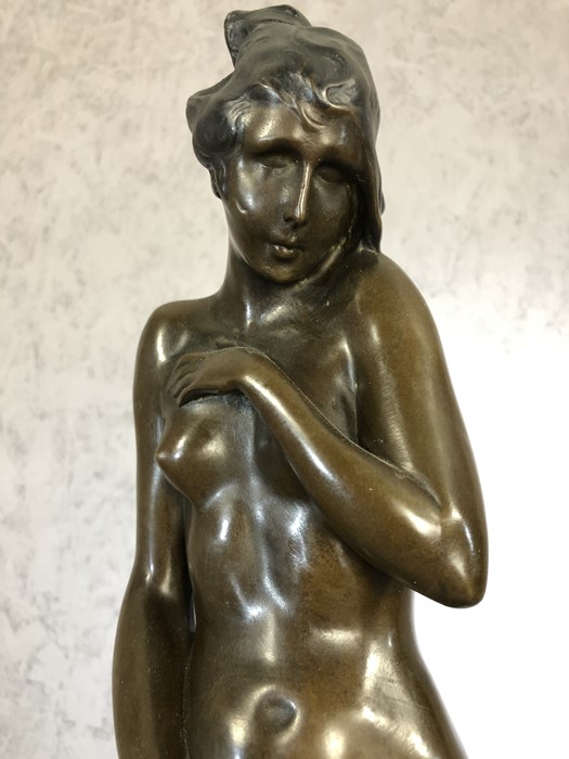 Large bronze figure of an Arab and a girl on marble base, approx 70cm in height - Image 4 of 7
