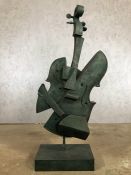 Abstract metal sculpture of a violin / cello, approx 100cm in height