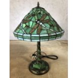 Single green Tiffany style lamp with dragonfly design, approx 57cm in height