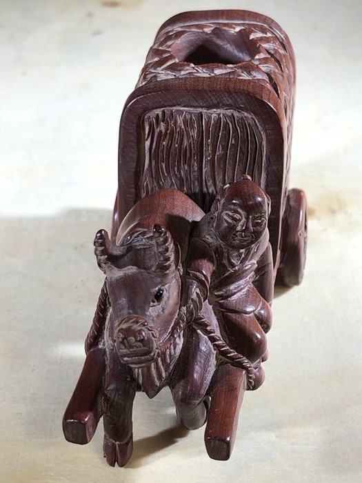 Japanese wooden bull and cart, approx 5cm tall - Image 2 of 4