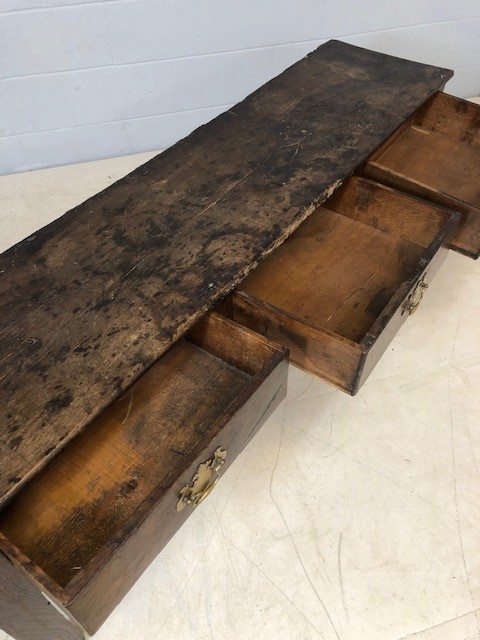 18th Century low oak console / table with three drawers and brass handles, approx 170cm x 40cm x - Image 4 of 5