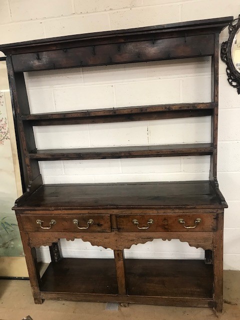 Oak dresser with original brass fittings, two drawers and shelves below and shelves and hooks - Image 2 of 20