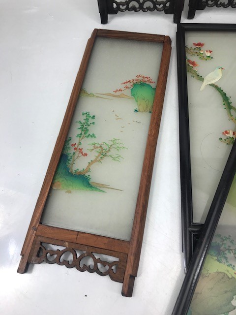 Collection of hand painted Chinese glass screens depicting birds in pierced wooden frames, - Image 7 of 8