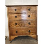 Oak four drawer chest of drawers on castors, approx 90cm x 44cm x 110cm