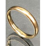 9ct Gold band size K approx 2.1g