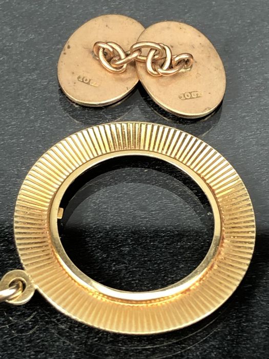 10ct Gold cufflink and a 9ct gold mount for a pendant or coin approx 6.5g - Image 2 of 2