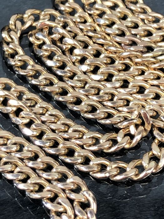 9ct 375 Gold Hallmarked curb link necklace approx 49cm long and 5.7g - Image 2 of 3