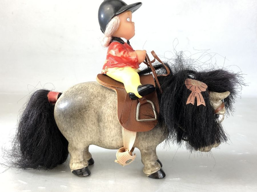 Vintage Plastech Thelwell pony with rider, approx 16cm in height (including rider)