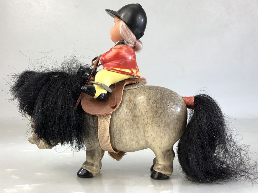 Vintage Plastech Thelwell pony with rider, approx 16cm in height (including rider) - Image 3 of 5