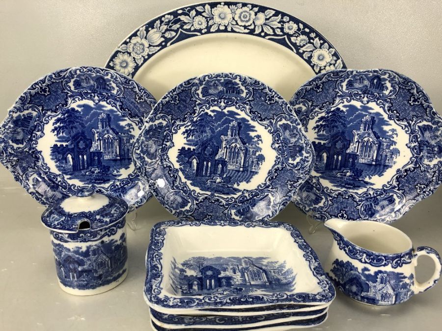 Collection of china to include Royal Albert part tea set in the Imari 4250 pattern, a selection of - Image 3 of 6