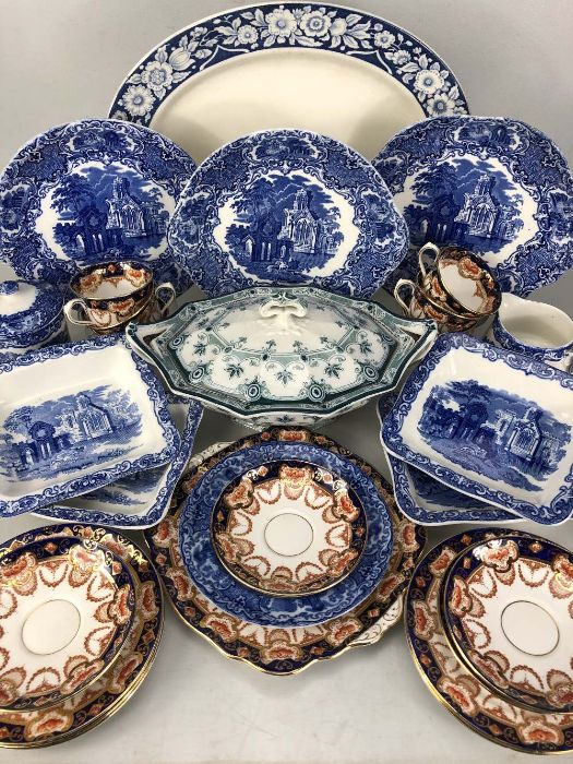 Collection of china to include Royal Albert part tea set in the Imari 4250 pattern, a selection of