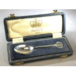 Boxed Hallmarked silver spoon to commemerate Elizabeth R 1953 Coronation