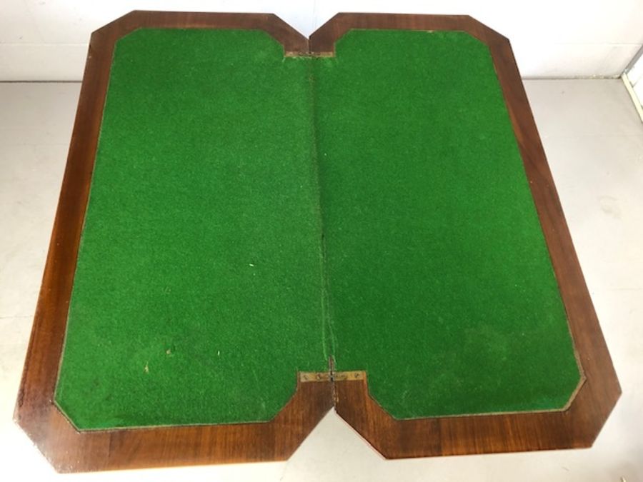 Two tier card table with green baize on turned legs with original castors, approx 87cm x 43cm x 73cm - Image 5 of 5