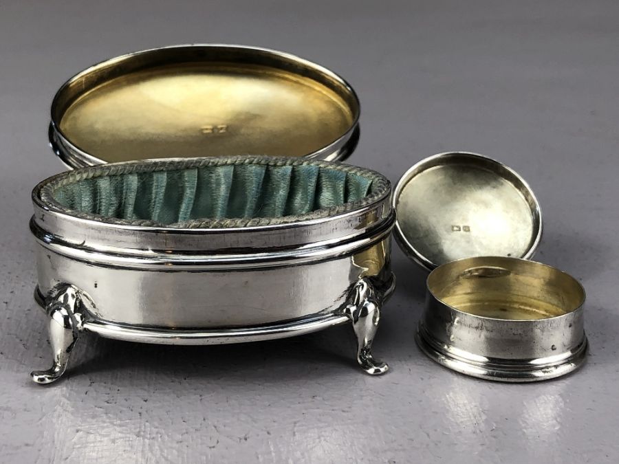 Two Birmingham Hallmarked Silver pill boxes (total weight approx 57g) - Image 3 of 7