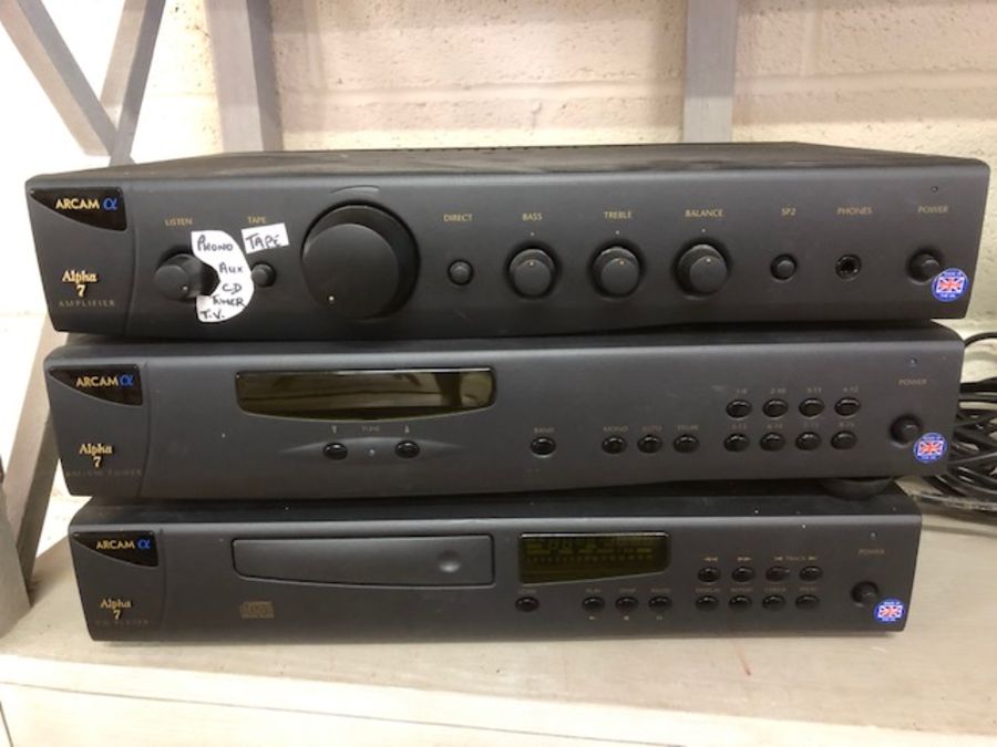 Stereo system consisting of separates by ARCAM Alpha 7: amplifier, tuner, CD player and a pair of - Image 2 of 4