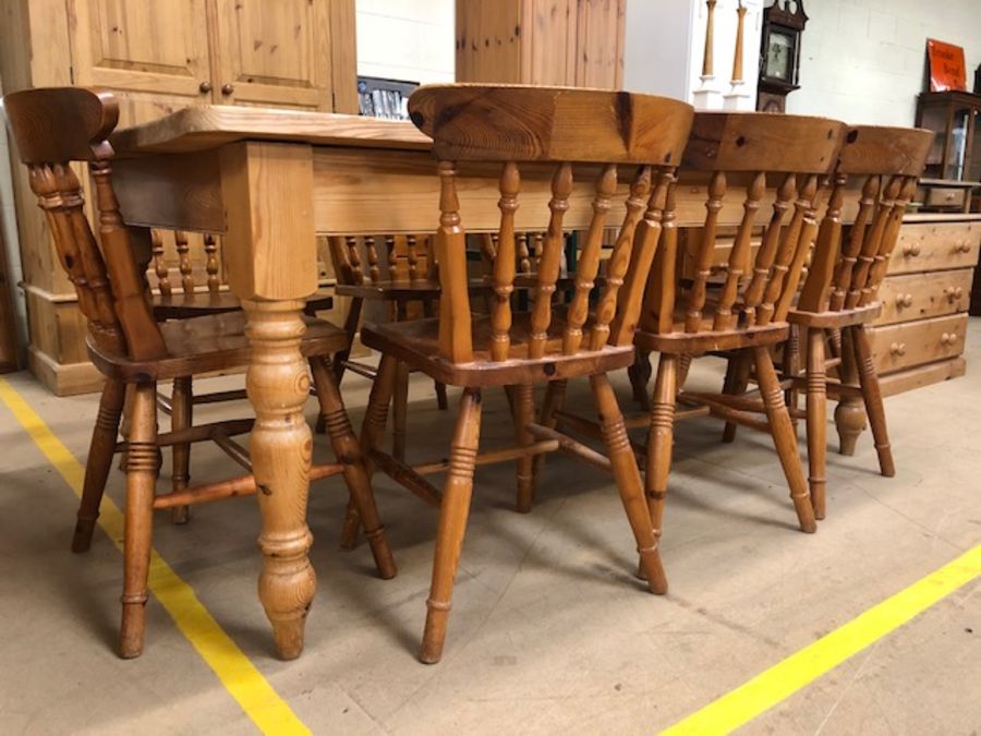 Pine farmhouse style dining table with drawer to one end and turned legs, approx 183cm x 90cm x 77cm - Image 2 of 6