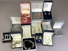 Collection of boxed modern 925 silver jewellery including a Pandora charm bracelet, approx 13 sets