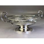 Silver hallmarked Birmingham Bon Bon dish with twin handles and pierced rim by maker Synyer &