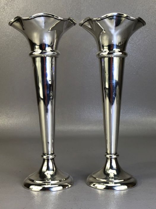 Silver Hallmarked Sheffield tall wavy edged vases by Walker and hall approx 20cm tall - Image 2 of 4