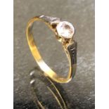 18ct Gold ring set with a single Diamond approx 0.25ct size approx 'N'
