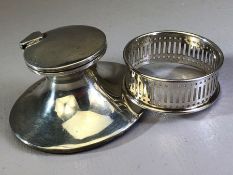 Silver Hallmarked items to include an Edwardian Silver inkwell and a boxed Silver hallmarked