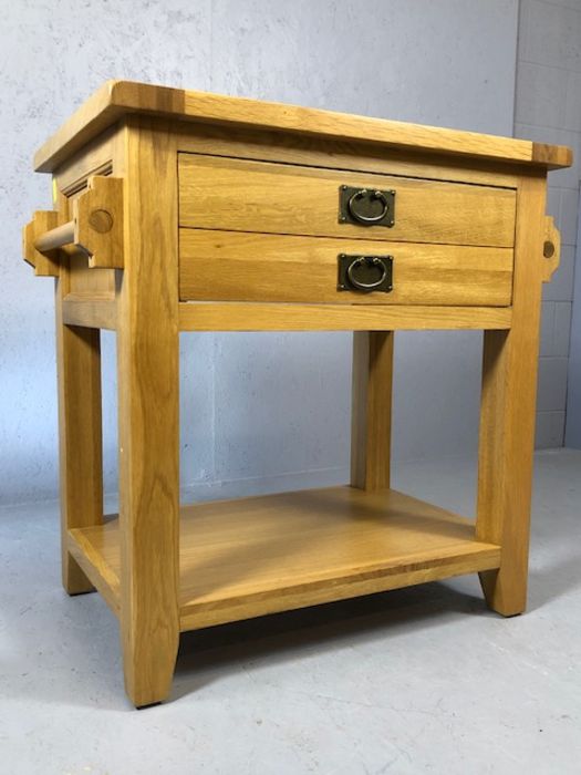 Modern kitchen butchers block with drawers either side and granite inset chopping board, approx 58cm - Image 4 of 4