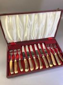 Cooper bros and sons twelve piece bone-handled cutlery steak knives set in original case