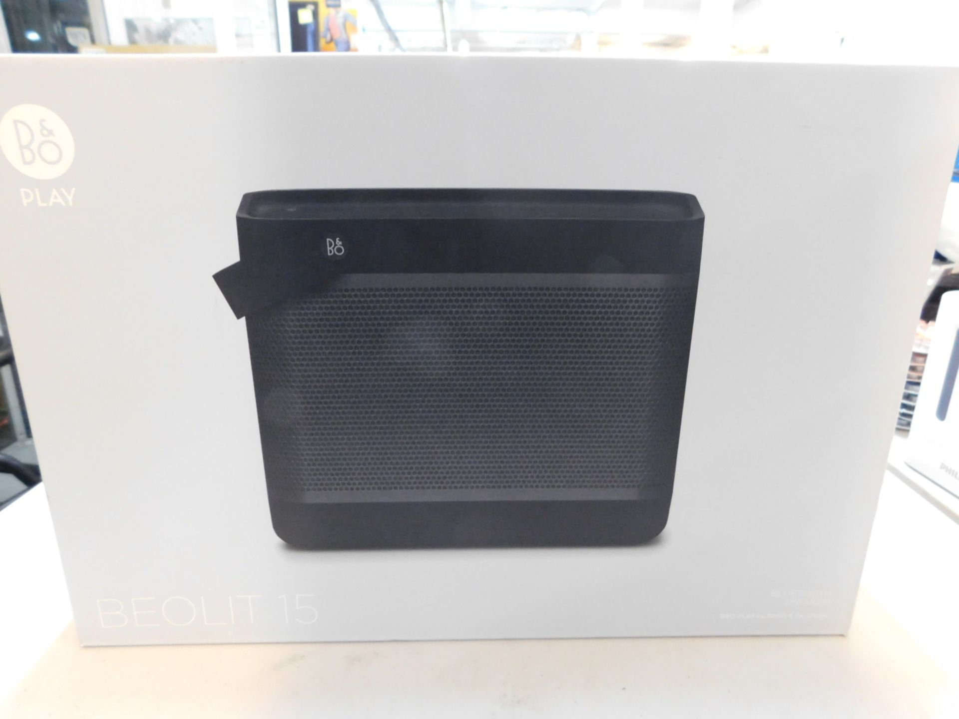 1 BOXED BANG AND OLUFSEN BEOLIT15 BLUETOOTH SPEAKER IN BLACK RRP Â£449