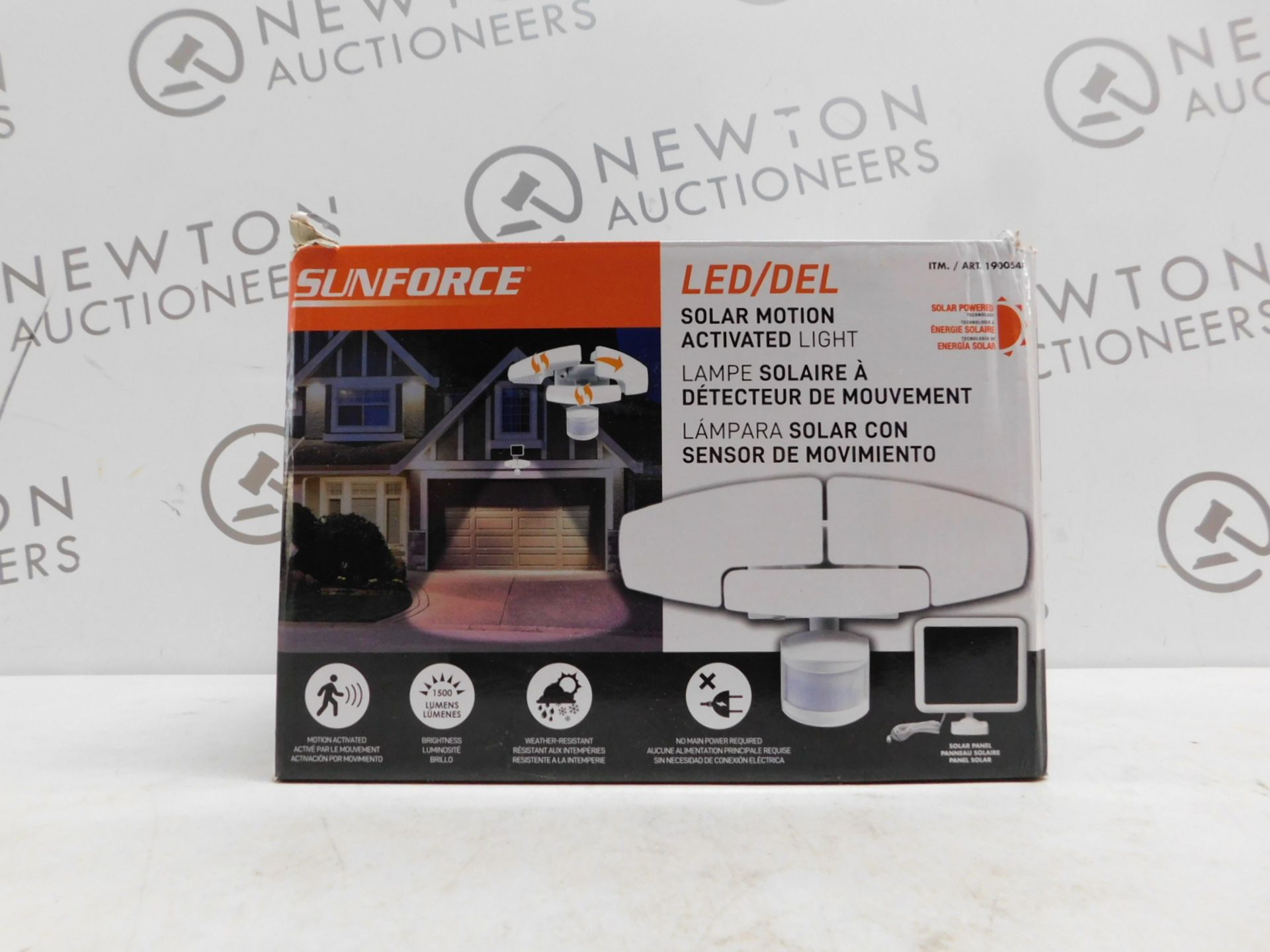 1 BOXED SUNFORCE LED TRIPLE HEAD SOLAR MOTION ACTIVATED LIGHT RRP Â£119.99